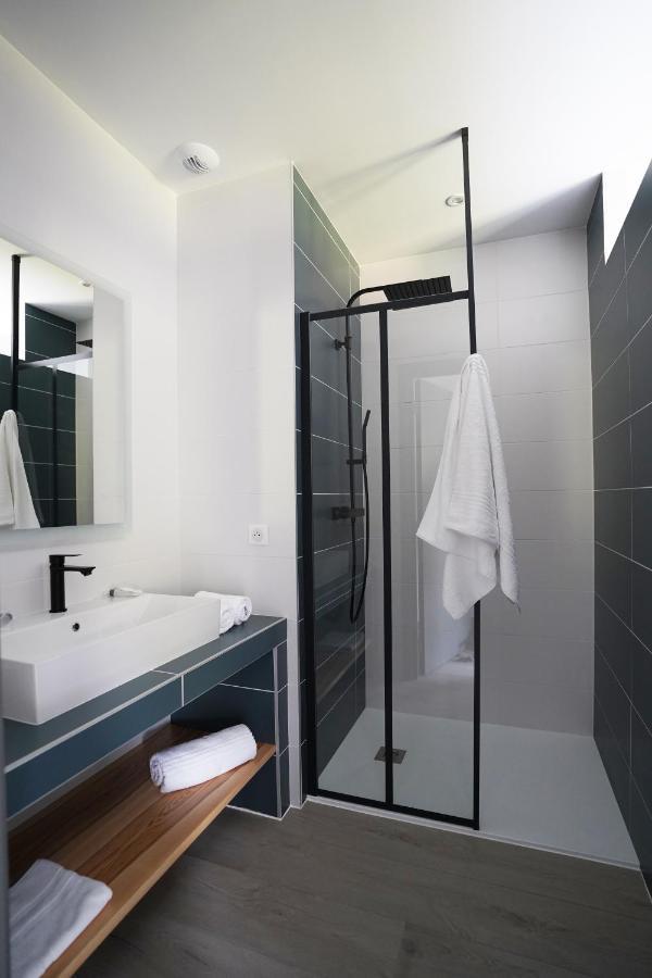 Hotel Les Vignes Chassiers Bagian luar foto